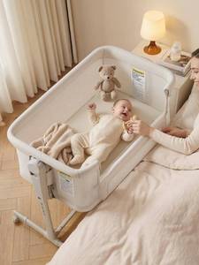 lot 19563 image: ONTHEWEI Baby Bassinet Bedside Sleeper 3-in-1, Easy Night Feeding with One-Side Fold & Rolling Wheels, Breathable Mesh, 6-Height Adjustable, Soft Mattress for Newborns