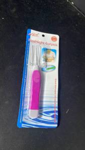 lot 10474 image: LED Light Ear Wax Removal Tool, Multi-Color Pack with Illuminated Tips, Professional Cleaning Pick Set for Safe Home Use (Pink)