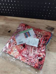 lot 18051 image: Bandanas
