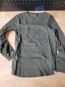 lot 20285 image: Gap Kids Long Sleeve Waffle Texture Crew Neck Shirt Size S (6-7)