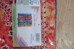 lot 8343 image: Tie-Dye Bandanas 6-Pack