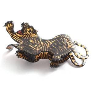 lot 18310 image: PERSONFUN Tiger Claw Hair Clip Acrylic