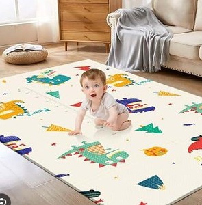 lot 1597 image: Bammax Playmat Dinosaurs & Safari Animals 91x41x11cm