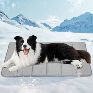 lot 1718 image: ZAKAPAWS Dog Cooling Mat for Large Dogs, 35x23 Memory Foam Pet Pad