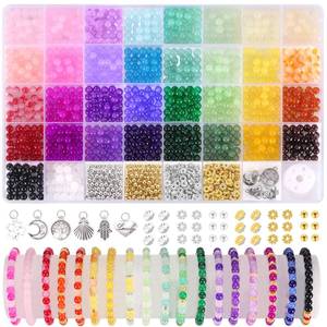 lot 8060 image: Funtopia 6mm Glass Beads 952pcs Jewelry Making Kit