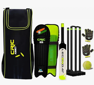 lot 1622 image: Cric Addict Cricket Set Size 5 8 Years with Bat Ball Stumps Carries Bag