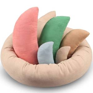 lot 18158 image: Sunmig Newborn Photography Props Pillow Set, 6-Piece