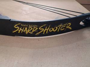 lot 30 image: Indian Archery Sharp Shooter Compound Bow