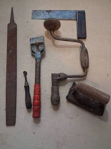 lot 96 image: Vintage Hand Tools Lot 8 Pieces Including Auger Bit Brace Chisel
