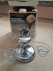 lot 149 image: Chefs Choice International Ice Cream Cone Holder 838CH