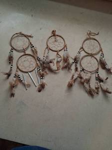 lot 155 image: Dreamcatcher Set 3 Pieces Handmade with Feathers and Beads