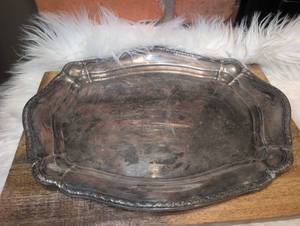 lot 3011 image: Silver-Plated Tray