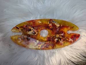 lot 3102 image: Handmade Resin Wine Glass Holder- new