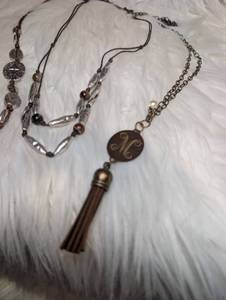 lot 4505 image: Lot of 3 Beaded Pendant Necklaces with Tassel and Chain