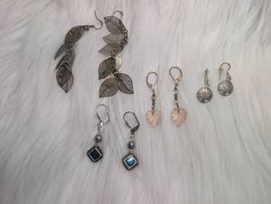 lot 4520 image: Mixed Lot 8 Decorative Earrings Leaf Charm Tree Designs