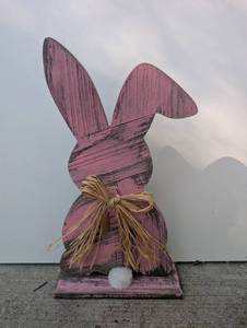 lot 5201 image: Wooden Bunny Rabbit Figurine Decoration Pink- new