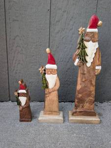 lot 5610 image: Carved Wooden Santa Claus Figures - 3 ct - new