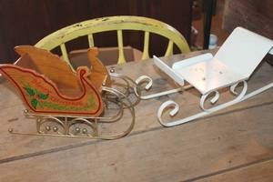 lot 4213 image: Wood and Metal Sleighs