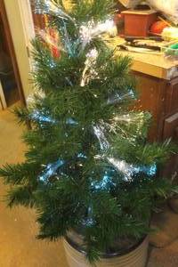 lot 4219 image: 3 Foot Working Spinning Fiber Optic Tree