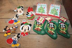 lot 4226 image: Disney Ornaments & More