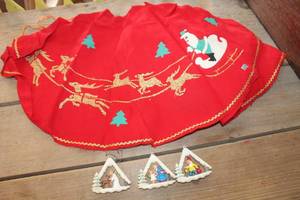 Vtg. Made in Japan Tree Skirt and More