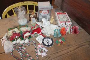 lot 4306 image: Lot of Misc. Ornaments & More