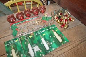 lot 4335 image: NIP Merry Christmas Sign, Lantern Lights untested & More