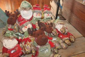 lot 4337 image: Christmas Candy Holders