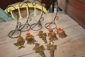 lot 4348 image: Metal Ornaments and Stands