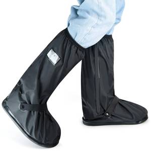 lot 820 image: IwIeIaIrI Waterproof Rain Boot Covers with Safety Reflector, Black, M - Retail $10