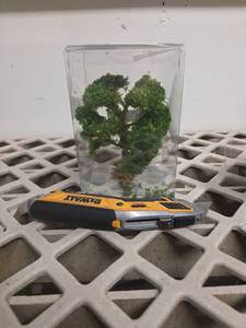 lot 892 image: Lurrose Model Trees DIY Scenery Decoration Trees Diorama Miniature Landscape Ornament for Railroad Architecture Scenery - Retail $10