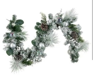 lot 3770 image: Merriglow 9 ft Christmas Garland Green Silver Balls, Focked