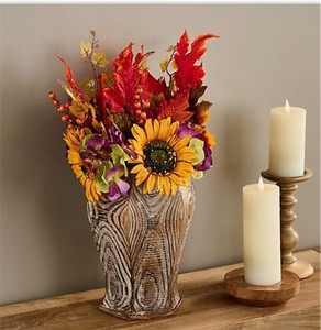 lot 3866 image: Set of 4 Sunflower, Berry, and Hydrangea