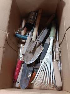 lot 34144 image: Huge Lot of Misc Gardening Tools.
