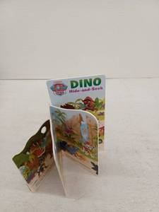 lot 21581 image: Paw Patrol Dino Hide-And-Seek Board Book