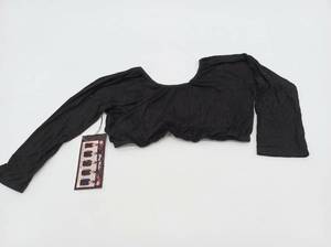 lot 21604 image: Black Long Sleeve Crop Top