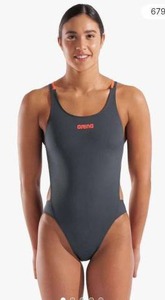 lot 21641 image: Arena Womens Solid Tech Multi Back One-Piece Swimsuit, 8