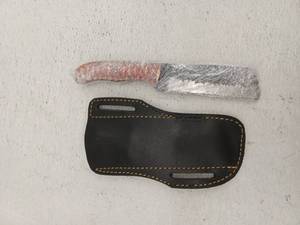 lot 21703 image: MHSCutlery Damascus Steel Knife With Leather Sheath,  8.5 Inch