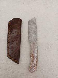 lot 21706 image: MHSCutlery Damascus Steel Knife  w Leather Sheath, 7.5 Inch