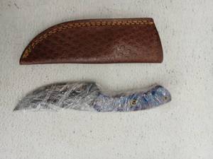 lot 21726 image: MHSCutlery Fixed Blade Knife With Leather Sheath, 8 Inch