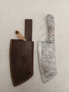 lot 21733 image: MHSCutlery Damascus Steel Blade with Leather Sheath, 12 Inch