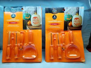 lot 2108 image: Halloween Pumpkin Carving Kit 6pc - Hyde and EEK Boutique - Retail $6