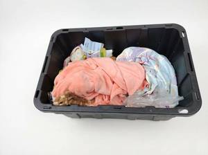 lot 63654 image: Tote of Miscellaneous Small Items