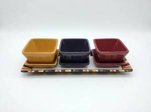 lot 63660 image: The Pampered Chef Party Serving Set