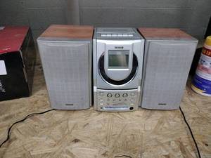 lot 64004 image: Teac EX-M3 CDCassette Micro System
