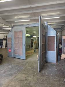 Binks Industrial Paint Spray Booth