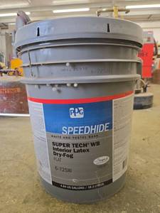 lot 19600 image: PPG Speedhide Super Tech WB Interior Latex Paint 5-Gallon