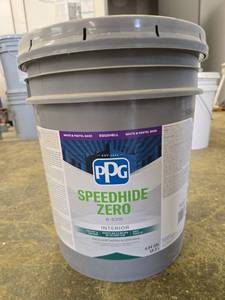 lot 19612 image: PPG Speedhide Zero Interior Eggshell White Paint 5-Gallon