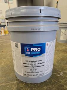 lot 19616 image: Sherwin-Williams PRO Industrial Multi-Surface Acrylic Coating 5-Gallon