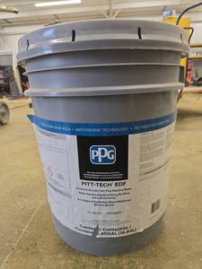 lot 19625 image: PPG Pitt-Tech EDF Exterior Acrylic Dry Fog Neutral Base Paint 5-Gallon
